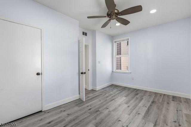 77 S Munn Ave, Newark City, NJ 07106