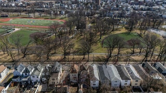 77 S Munn Ave, Newark City, NJ 07106