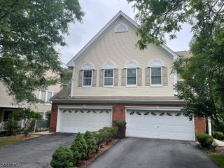 67 Gannett Ct, Wayne Twp., NJ 07470
