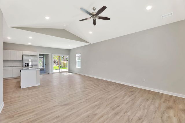 2231 S San Marino Cir, Andover, KS 67002