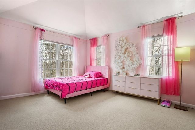 30 Turtle Brook Rd 30, Canton, MA 02021