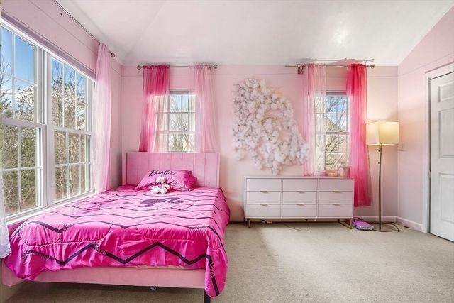 30 Turtle Brook Rd 30, Canton, MA 02021