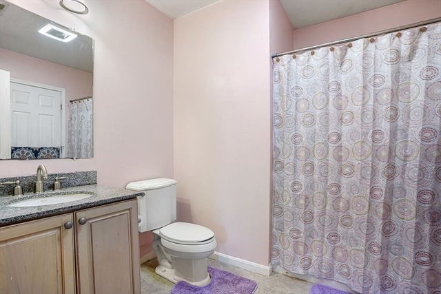 30 Turtle Brook Rd 30, Canton, MA 02021