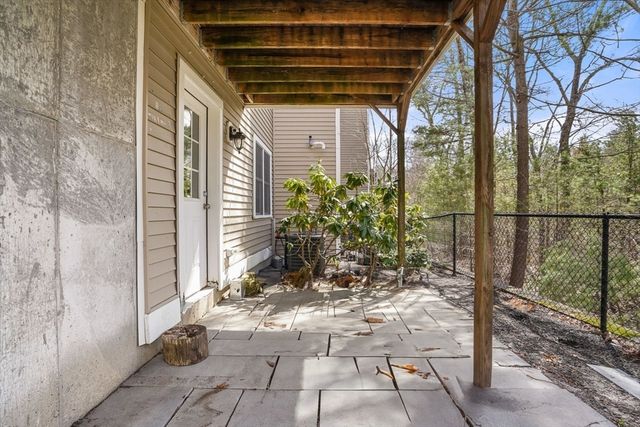 30 Turtle Brook Rd 30, Canton, MA 02021