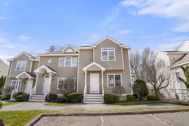 30 Turtle Brook Rd 30, Canton, MA 02021