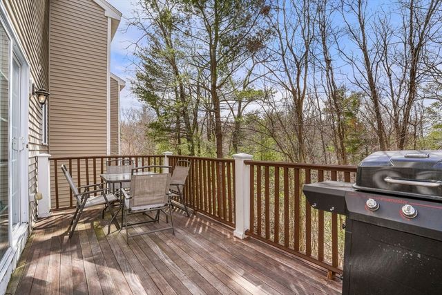 30 Turtle Brook Rd 30, Canton, MA 02021