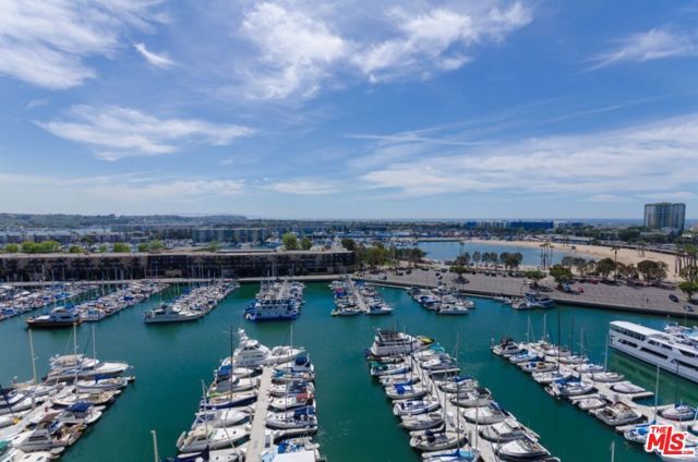 4267 Marina City 908, Marina Del Rey, CA 90292
