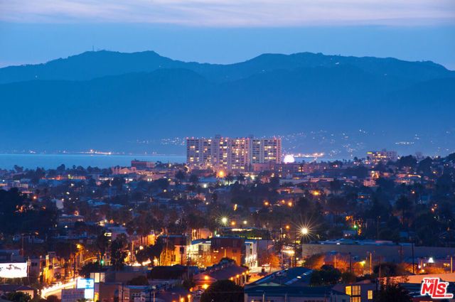 4267 Marina City 908, Marina Del Rey, CA 90292