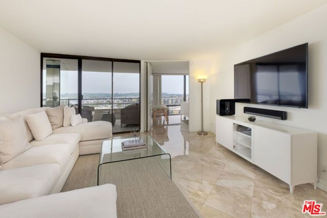 4267 Marina City 908, Marina Del Rey, CA 90292