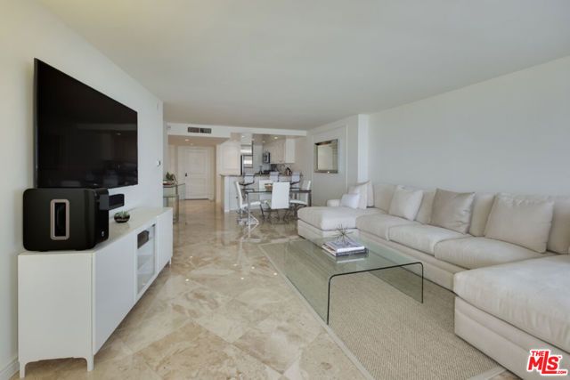 4267 Marina City 908, Marina Del Rey, CA 90292