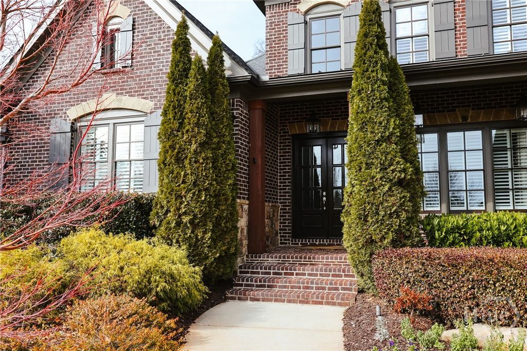 Image 3 of property listing at 1480 W Fitzgerald Lane, Watkinsville, GA 30677