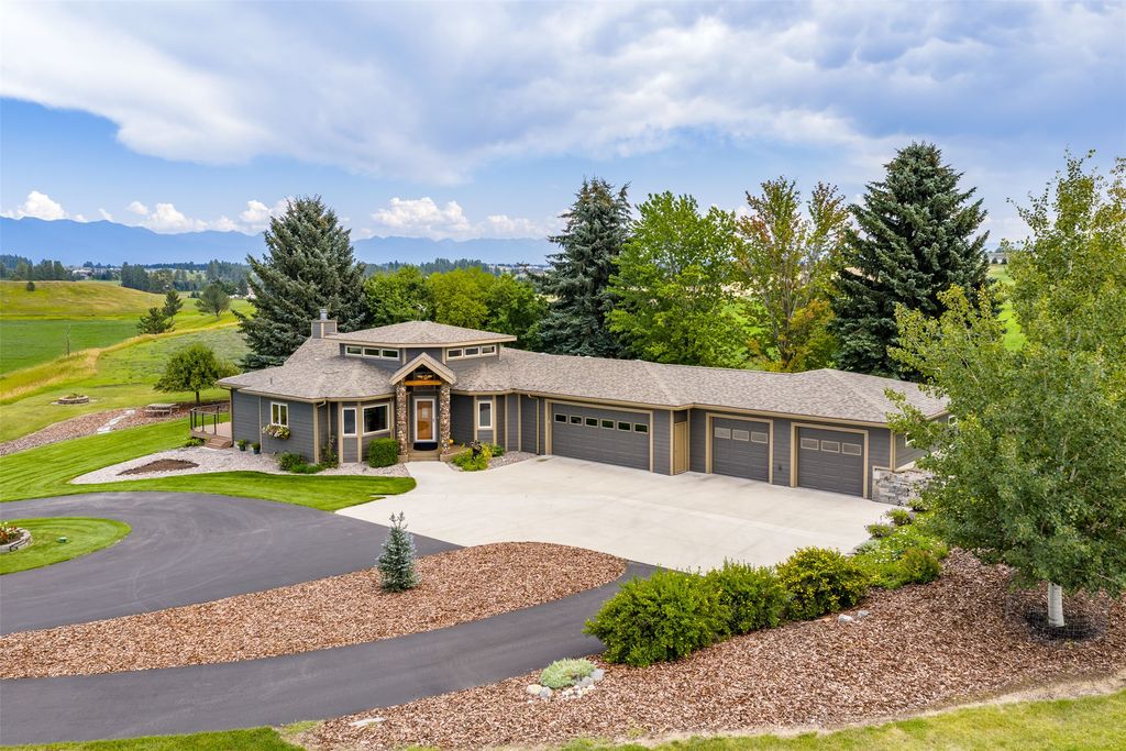 1555 Stillwater Road, Kalispell, MT 59901
