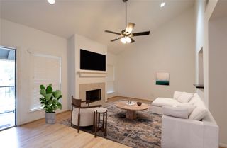 1100 Augusta Drive 76, Houston, TX 77057