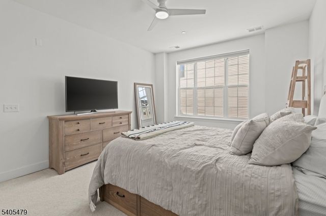 48 Harvest Way, Little Falls Twp., NJ 07424