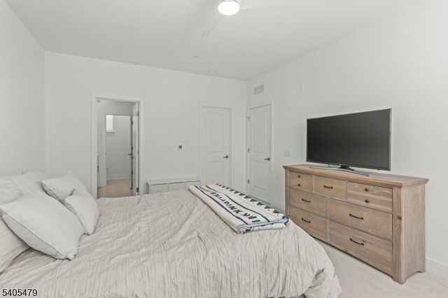 48 Harvest Way, Little Falls Twp., NJ 07424