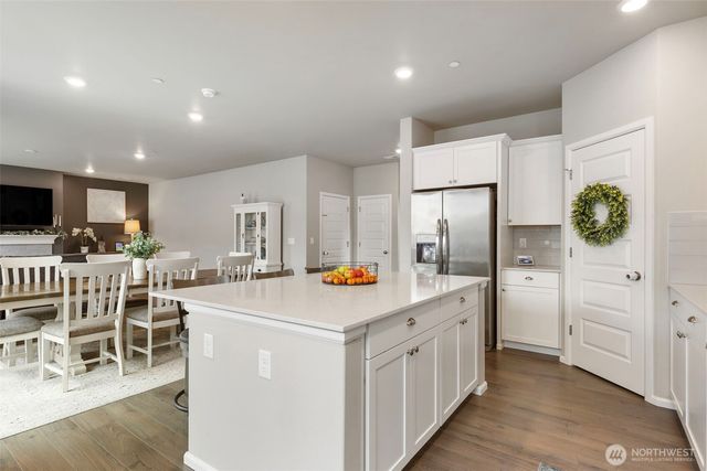 1328 Baker Heights Loop, Bremerton, WA 98312