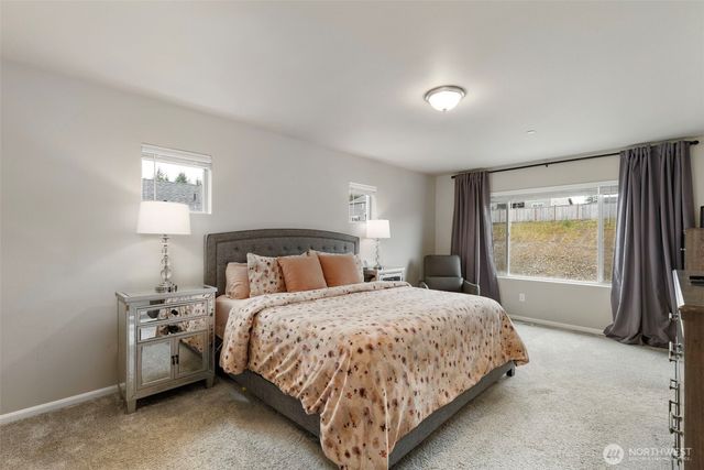 1328 Baker Heights Loop, Bremerton, WA 98312