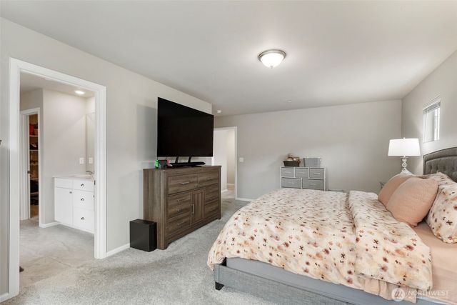 1328 Baker Heights Loop, Bremerton, WA 98312