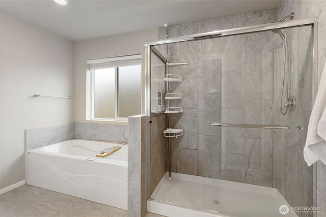 1328 Baker Heights Loop, Bremerton, WA 98312