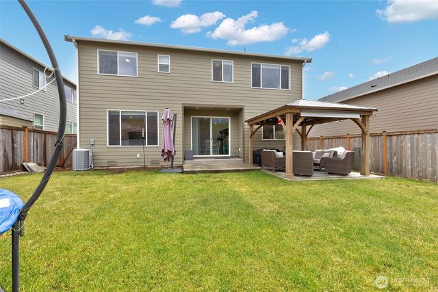 1328 Baker Heights Loop, Bremerton, WA 98312