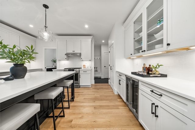 6 Callahan Drive, Woburn, MA 01801