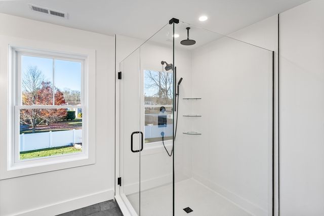 6 Callahan Drive, Woburn, MA 01801