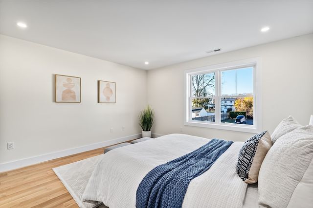 6 Callahan Drive, Woburn, MA 01801