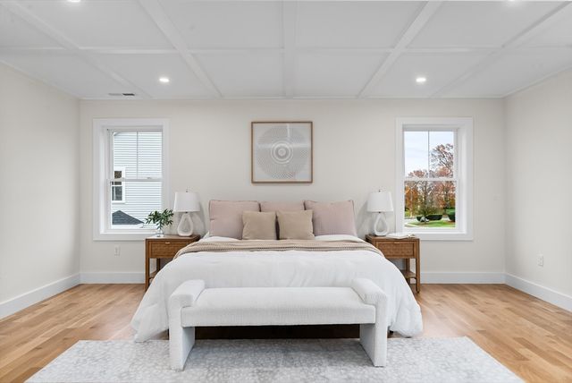 6 Callahan Drive, Woburn, MA 01801