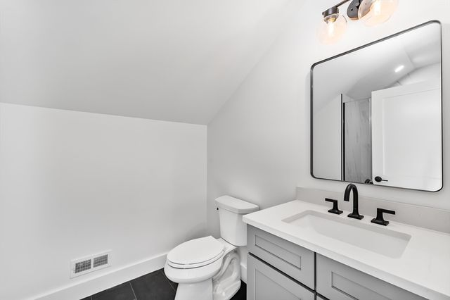 6 Callahan Drive, Woburn, MA 01801