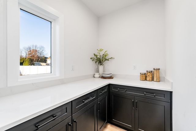 6 Callahan Drive, Woburn, MA 01801