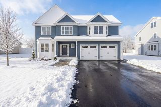 6 Callahan Drive, Woburn, MA 01801