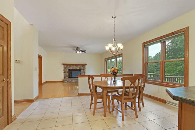 7004 286th AVENUE, Salem, WI 53168
