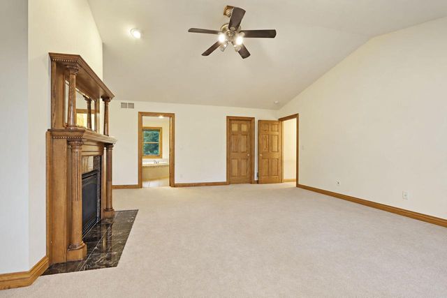 7004 286th AVENUE, Salem, WI 53168