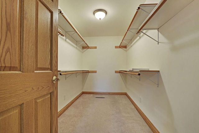 7004 286th AVENUE, Salem, WI 53168