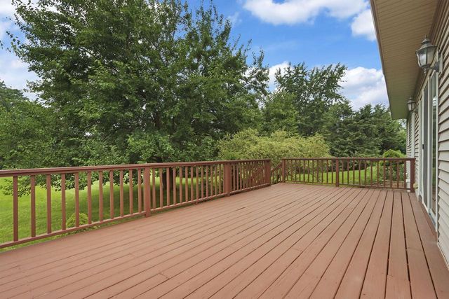 7004 286th AVENUE, Salem, WI 53168