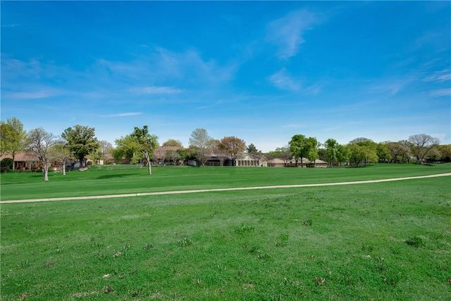 6013 Lantana Lane, Fort Worth, TX 76112