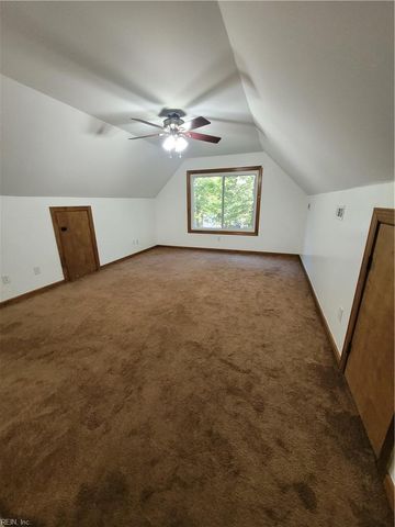 6495 Glenside CT, Gloucester, VA 23061