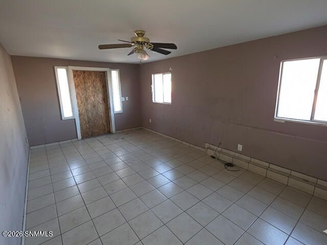 1209 S Locust Street, Las Cruces, NM 88001