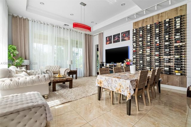 5703 N Sterling Ranch Drive, Davie, FL 33314