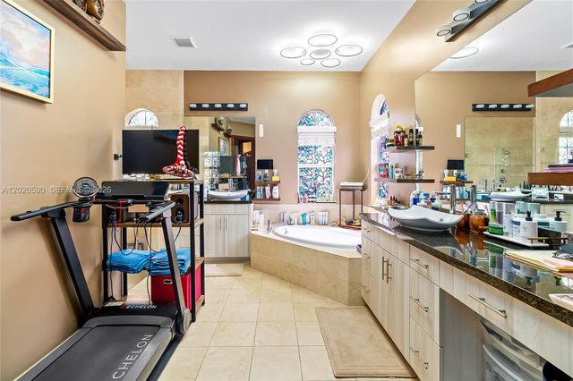 5703 N Sterling Ranch Drive, Davie, FL 33314