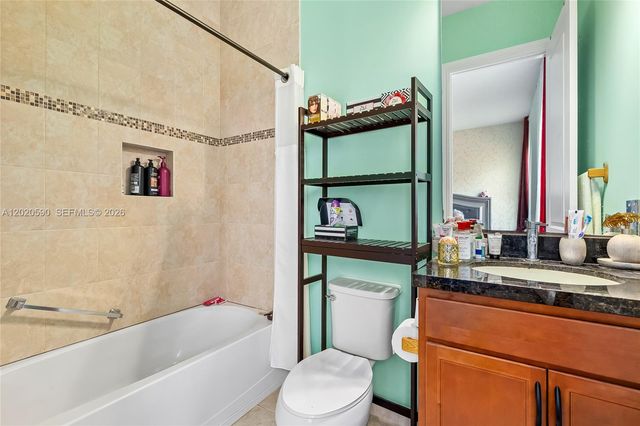 5703 N Sterling Ranch Drive, Davie, FL 33314