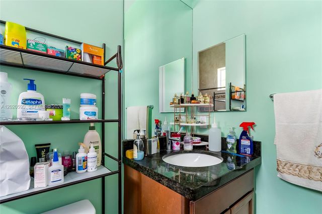 5703 N Sterling Ranch Drive, Davie, FL 33314