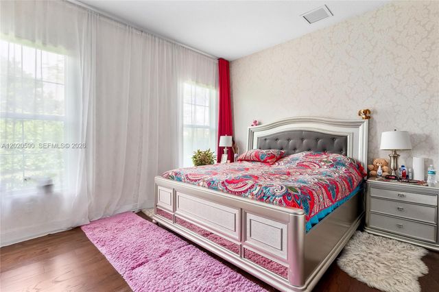 5703 N Sterling Ranch Drive, Davie, FL 33314