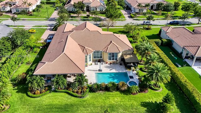 5703 N Sterling Ranch Drive, Davie, FL 33314