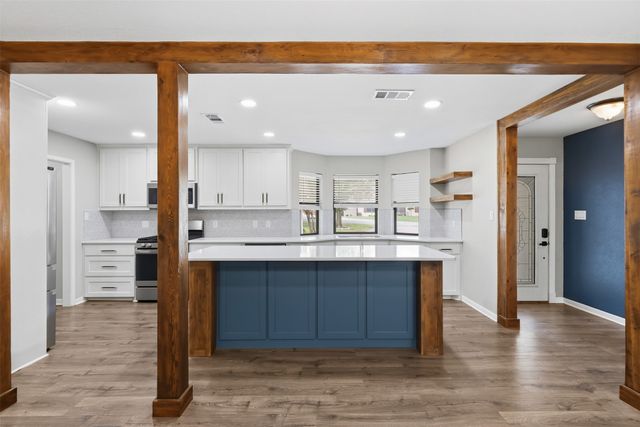 9705 Rosalie Court, Granbury, TX 76049