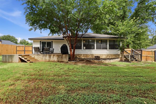 9705 Rosalie Court, Granbury, TX 76049