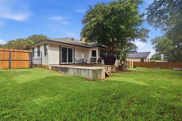 9705 Rosalie Court, Granbury, TX 76049