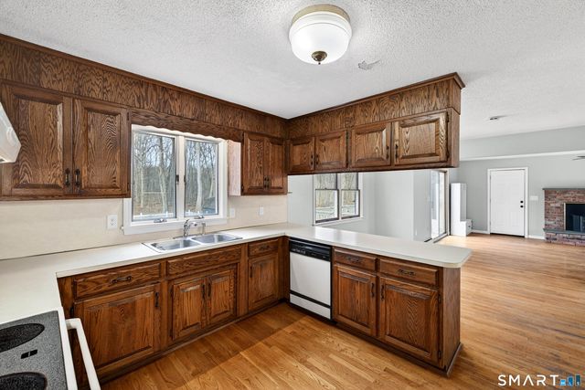 36 Bittersweet Drive, Ledyard, CT 06335