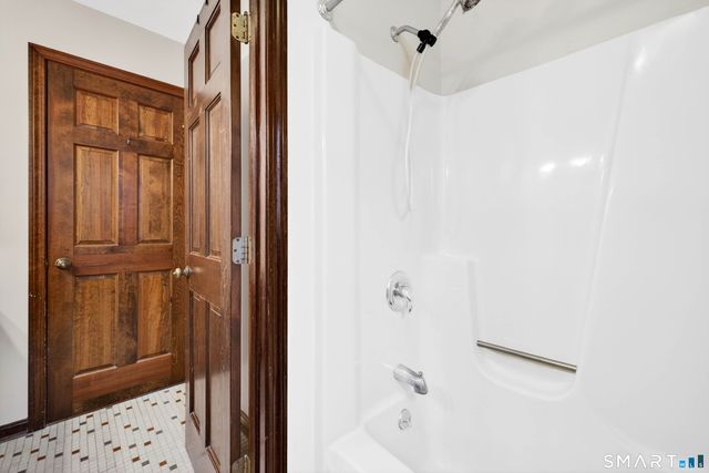 36 Bittersweet Drive, Ledyard, CT 06335