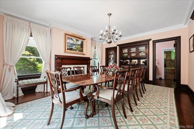 563 Asharoken Avenue, Northport, NY 11768